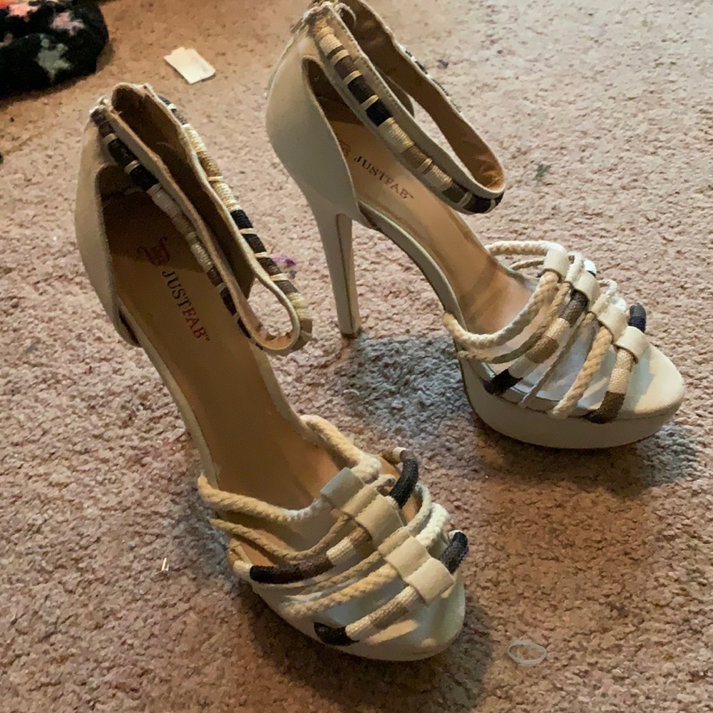 tan heels
